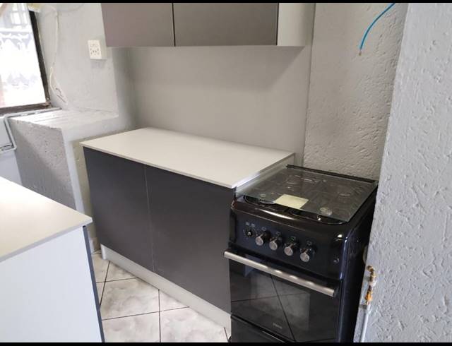 2 bed property to rent in GLENVISTA